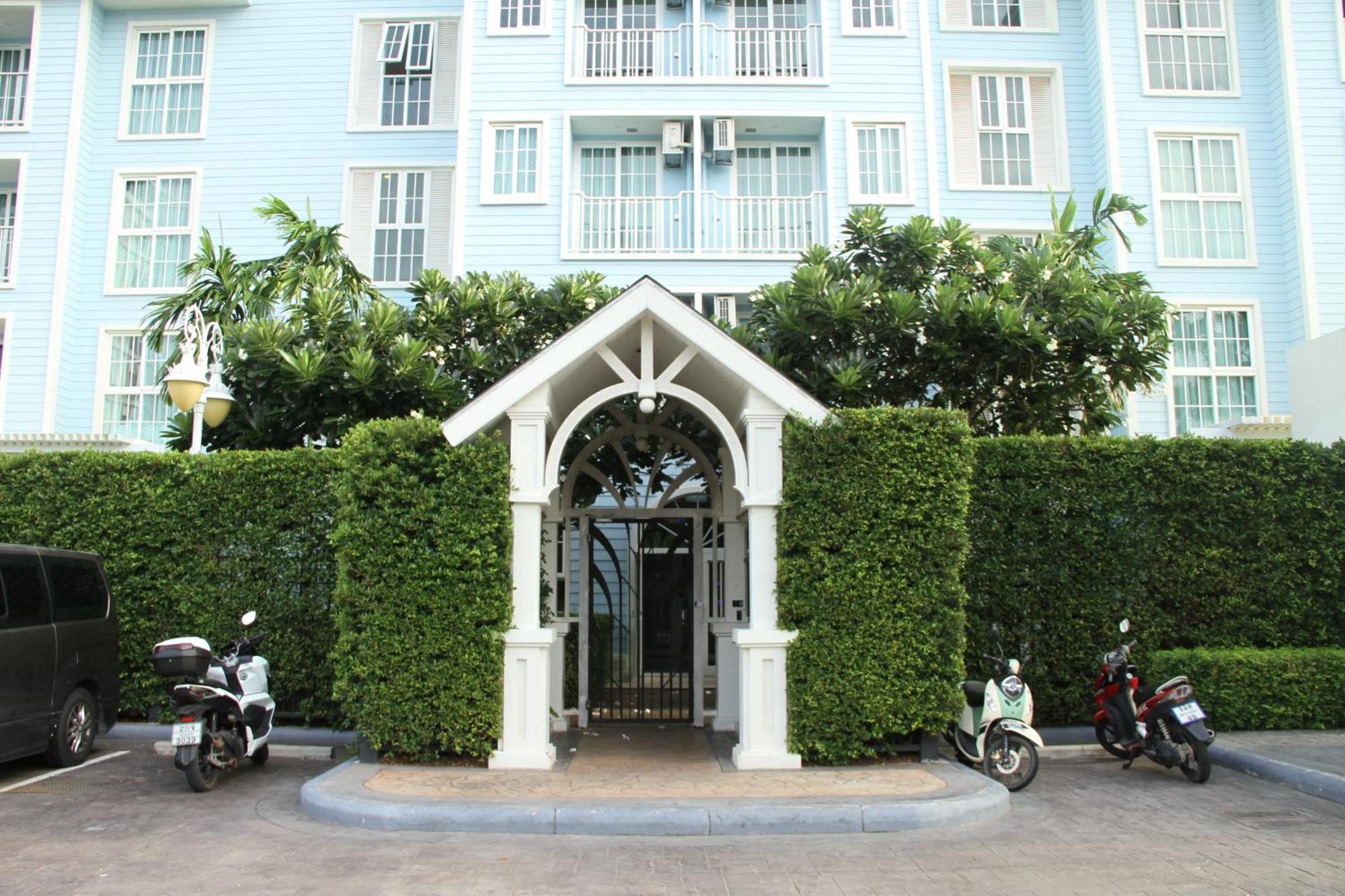 Grand Florida芭提雅带免费游泳池温泉和健身房和办公区水上花园公寓e208 Praia de Jomtien Exterior foto